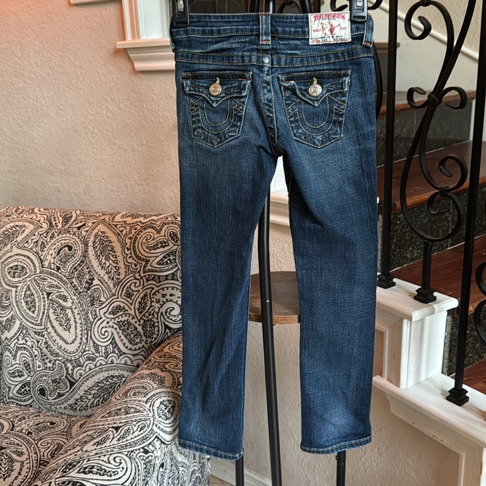 TRUE RELIGION Girls’ Julie Straight Leg Jeans, size 7 - Picture 2 of 16